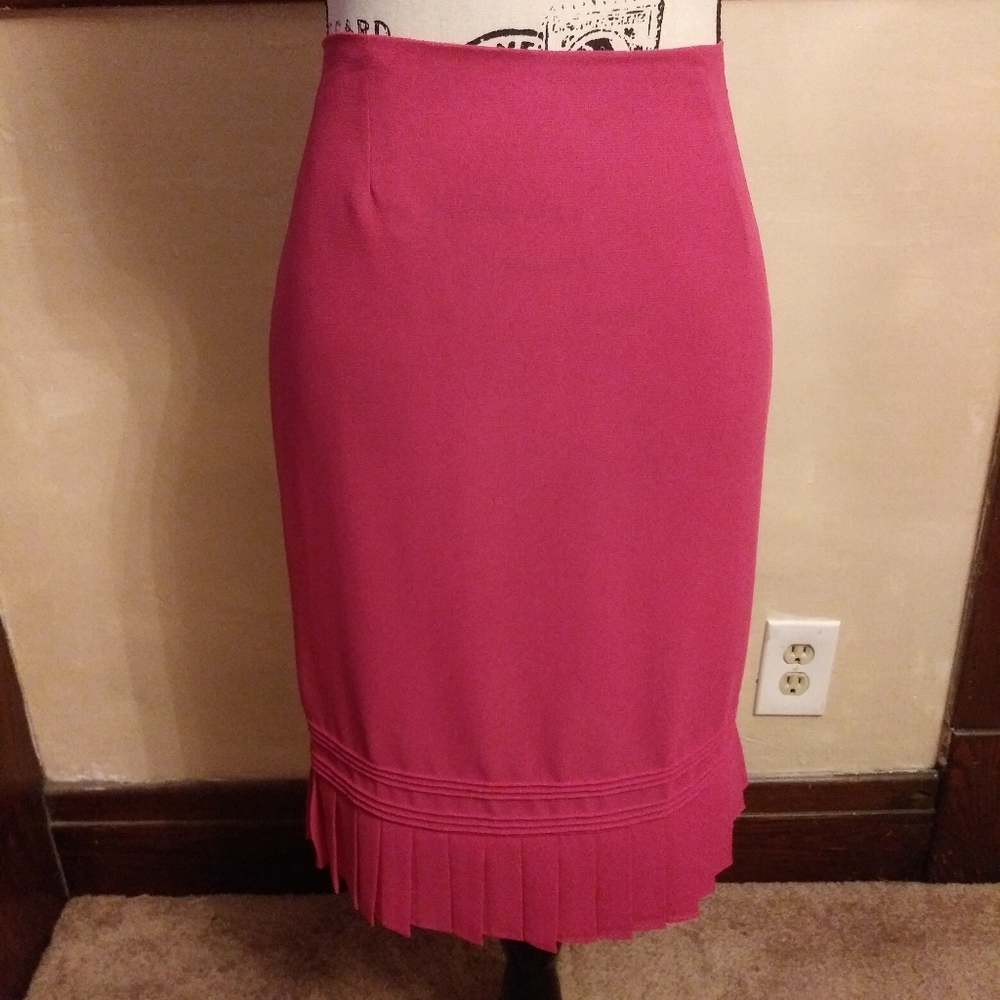 Fuchsia skirt